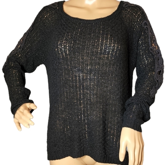 IRIS knitted black sweater. - Picture 9 of 16
